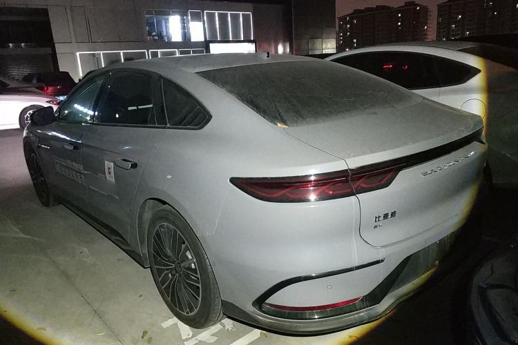 Used BYD Han 2025 EV with 701 km of Laser Radar-Enabled Intelligent Driving