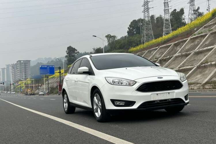 Used Ford Focus 2017 Hatchback 1.6L Automatic Comfort Plus SmartDrive Edition
