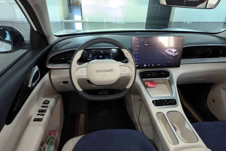 Used  Geome 2025 310km Dream Edition
