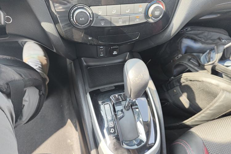 Used Nissan Qashqai 2017 2.0L CVT Smart Enjoyment Version China V Standard
