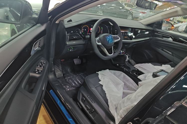 Used Volkswagen Passat 2025 Outstanding Model 380TSI Starry Dragon Edition