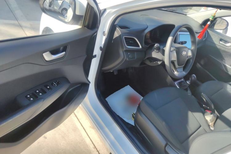 Used Hyundai Verna (new generation) 2016 1.4L Manual Cool Edition GLS
