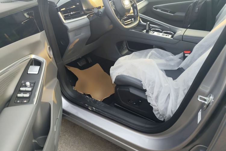 Used Geely Auto Emgrand X7 Sport 2026 Model 1.5TD Aspirational