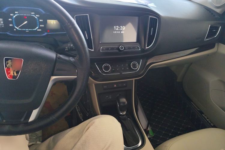 Used Roewe 360 2015 20T TST Deluxe Edition