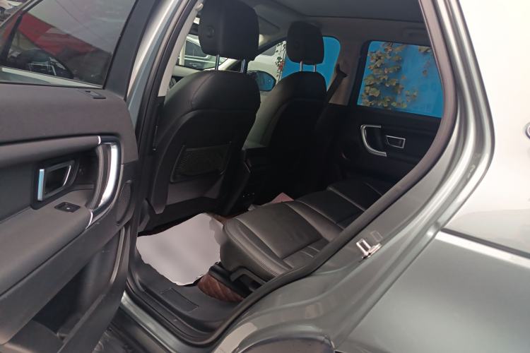 Used Land Rover Discovery Sport 2018 240 PS HSE Version
