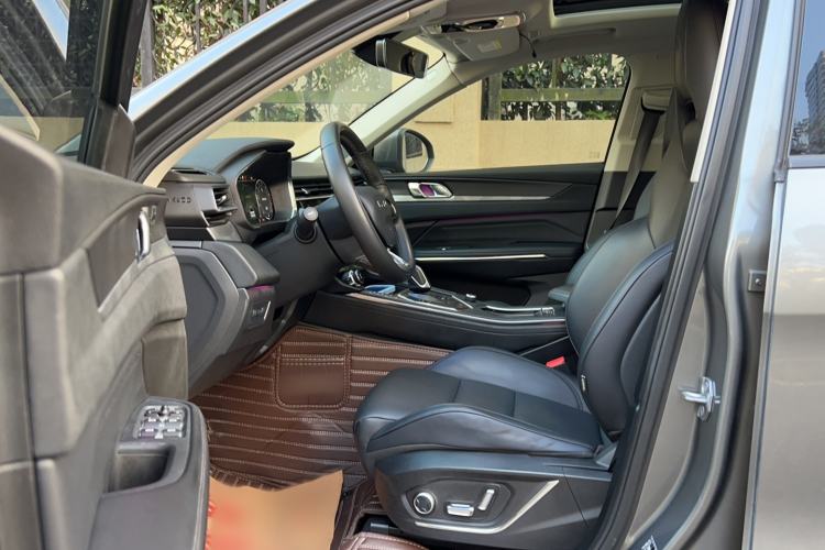 Used Lynk & Co 01 2021 2.0TD Two-Wheel-Drive Pro Trim
