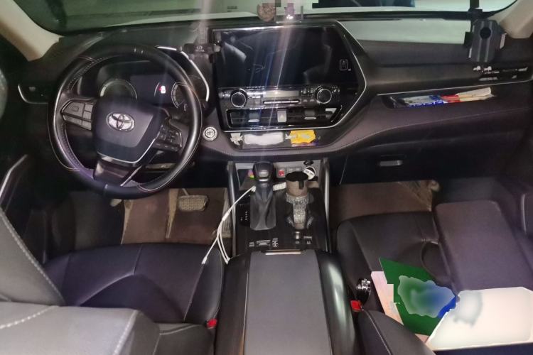 Used Toyota Highlander 2023 2.5L Smart Electric Hybrid Dual-Engine Four-Wheel Drive Prestige Version – 7 Seats
