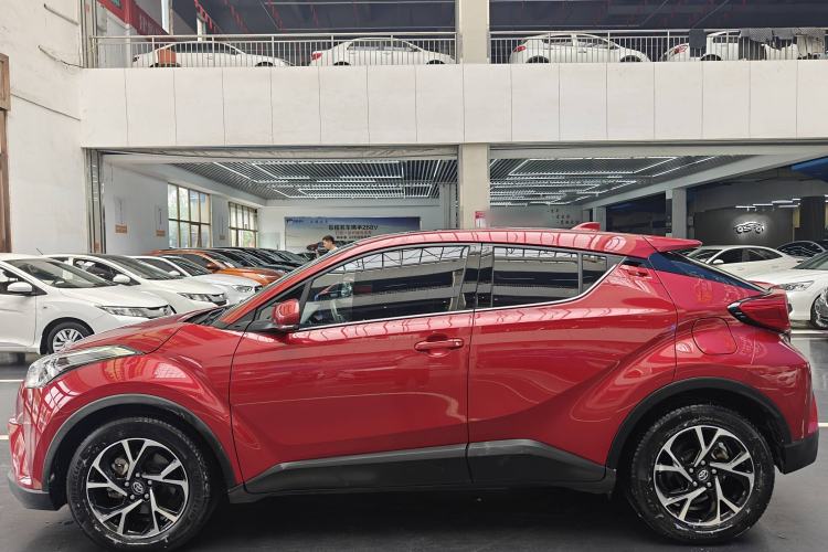 Used Toyota C-HR 2020 2.0L Leading Edition
