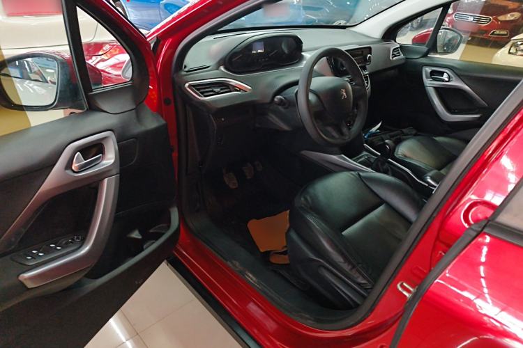 Used Peugeot 2008 2014 1.6L Manual Trend Edition
