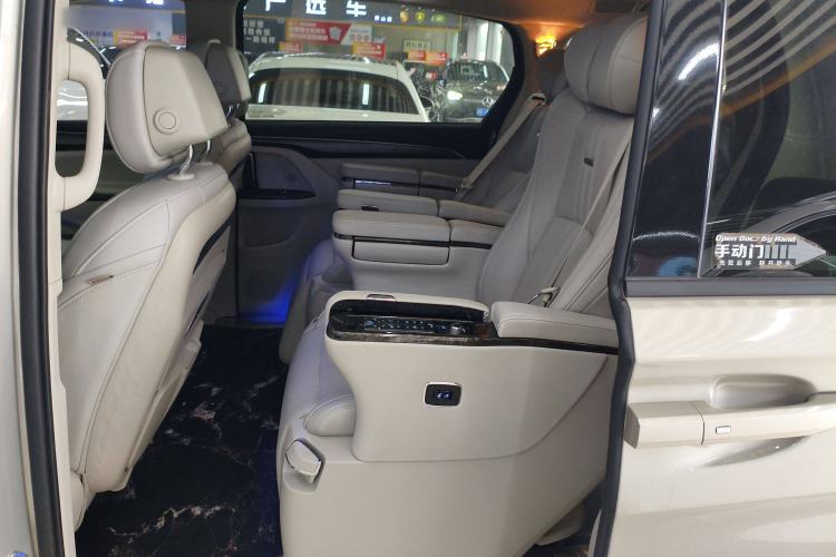 Used Buick GL8 2022 ES Landtrek 653T Comfort Edition
