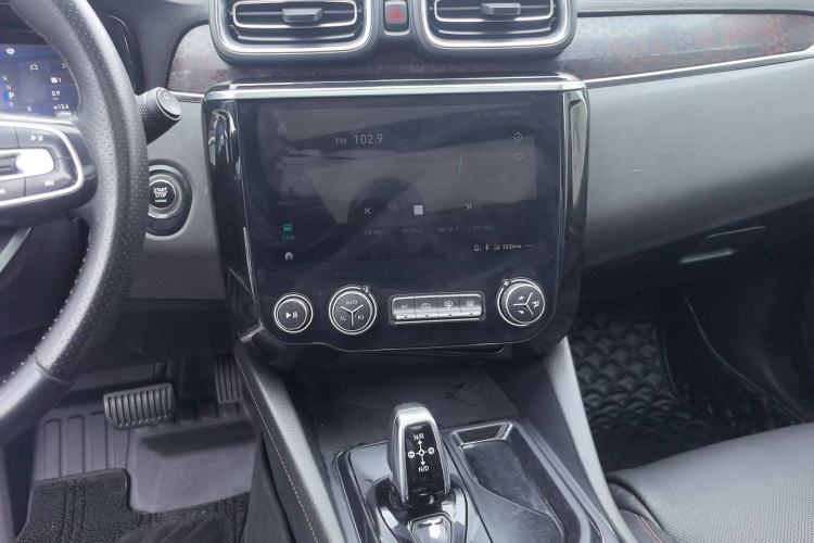 Used Lynk & Co 02 2018 1.5T DCT Two-Wheel Drive Pro Version China V Emission Standard
