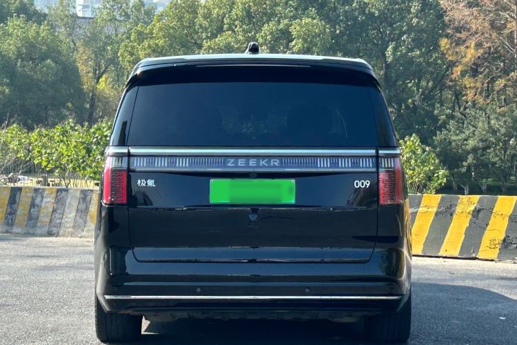 Used Zeekr 009 2022 WE Edition