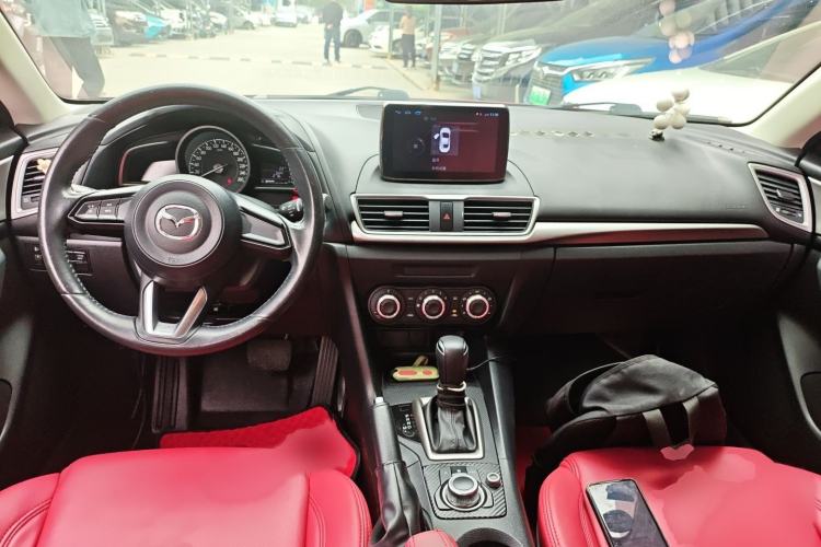 Used Mazda Mazda 3 Axela 2017 Sedan 1.5L Automatic Comfort Model Emission Standard China V
