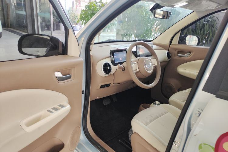Used Wuling Hongguang MINIEV 2025 Four-Door Version Premium Edition
