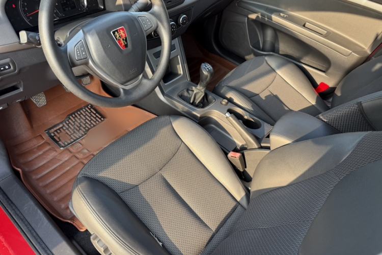 Used Roewe 350 2014 1.5L Manual Swift Edition
