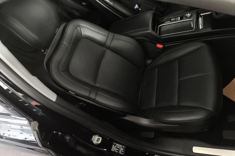 Used Lincoln Corsair 2020 2.0T Two-Wheel Drive Luxury Edition