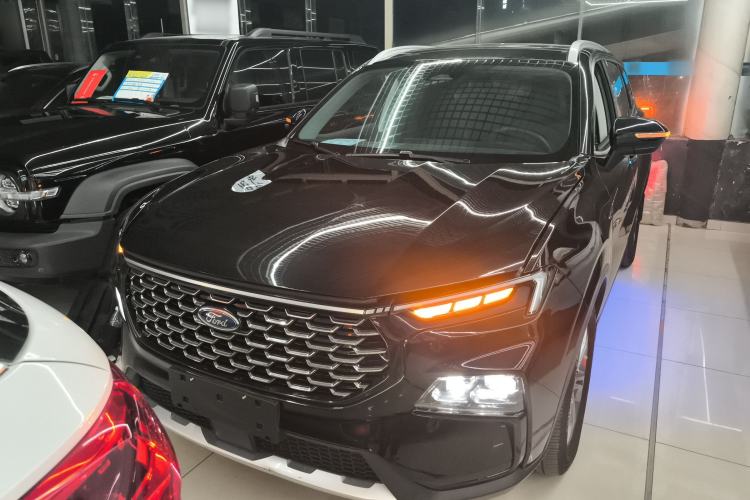 Used Ford Equator Sport 2023 EcoBoost 170 Platinum Edition
