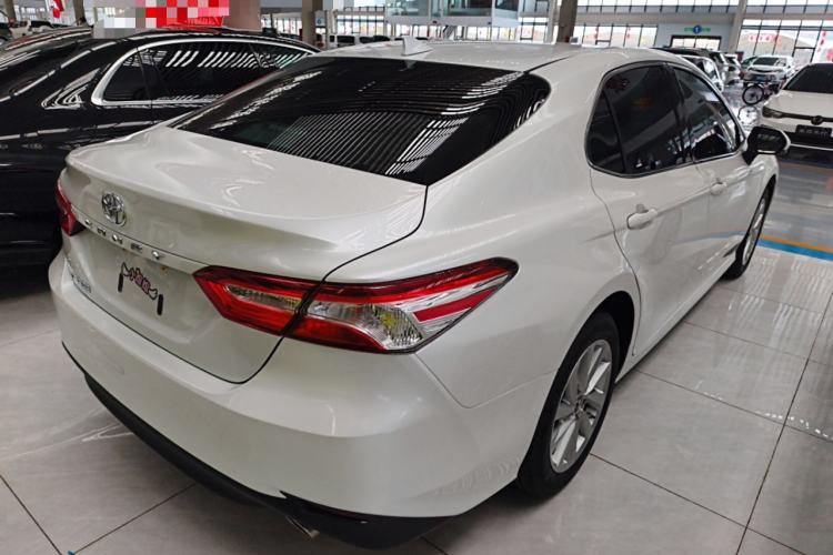 Used Toyota Camry 2022 2.0GVP Premier Edition
