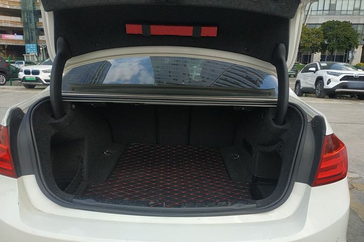 TDK.VehicleDetails.img