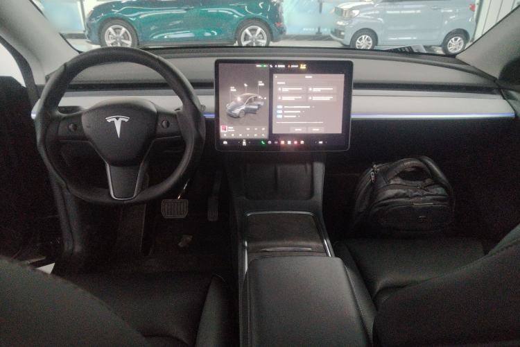 Used Tesla Model Y 2024 Rear-Wheel-Drive Version
