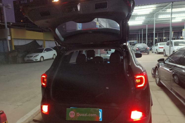 Used Renault Kadjar 2017 2.0L Two-Wheel Drive Fashion Edition