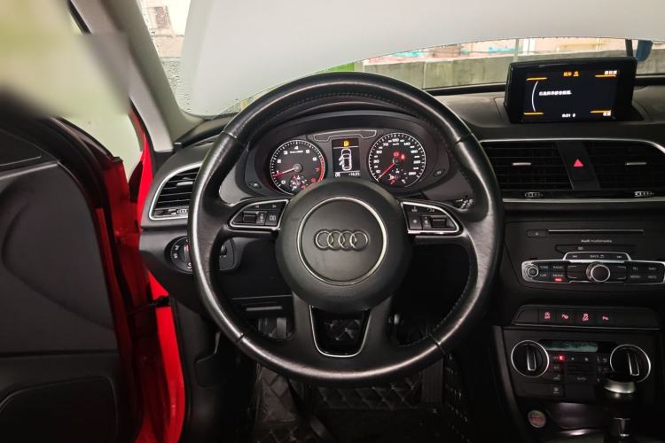 Used Audi Q3 2017 30 TFSI Fashion Model