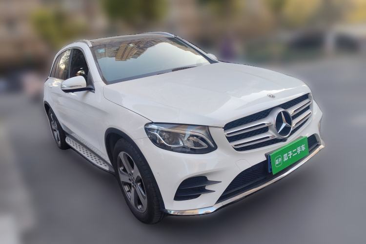 Used Mercedes-Benz GLC 2017 GLC 260 4MATIC Luxury Model
