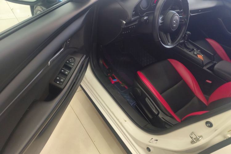 Used Mazda Mazda 3 Axela 2021 2.0L Automatic Zhiqing Edition
