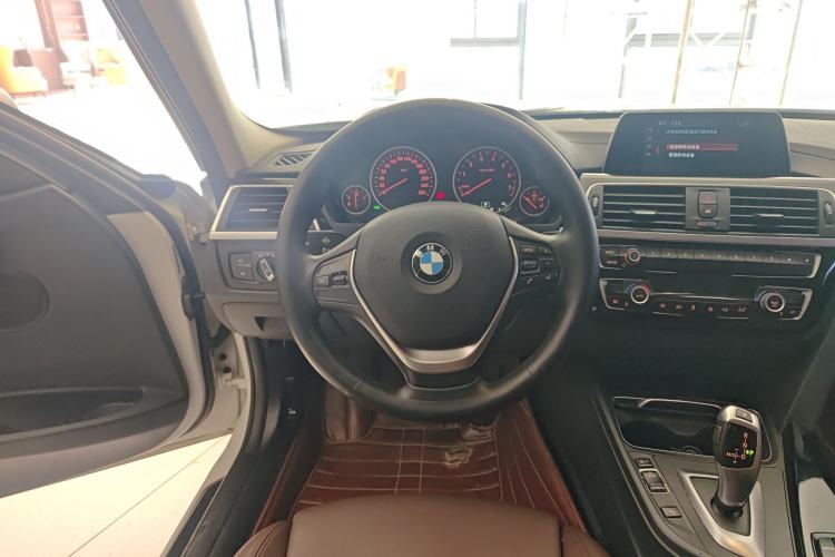 Used BMW 3 Series 2018 320Li Fashion Model
