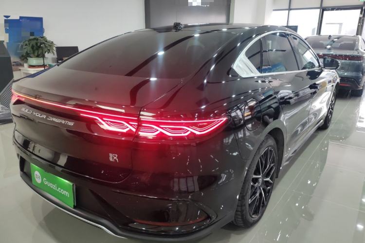 Used BYD Han 2024 EV Glory Edition 610 km All-Wheel Drive "Tian Shen Zhi Jia" Intelligent Driving Model
