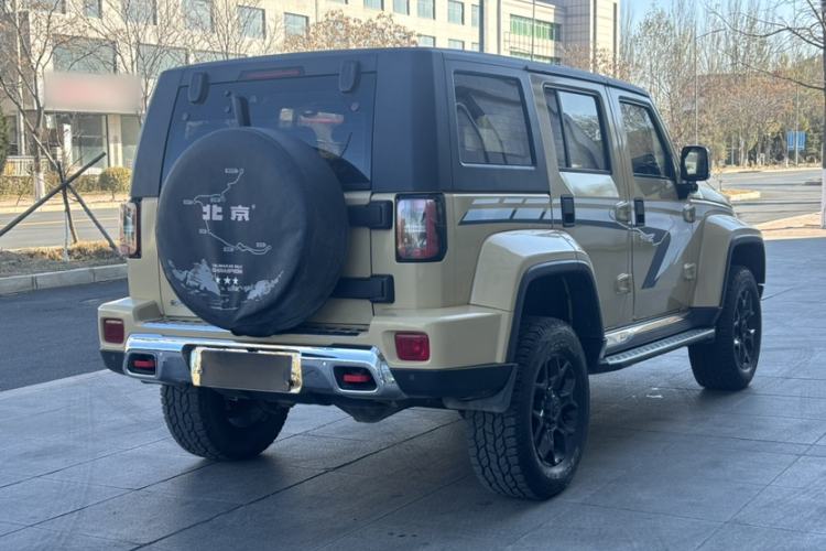 Used Beijing Auto BJ40 2019 2.3T Automatic Four-Wheel Drive Ring the Tower Champion Edition China VI