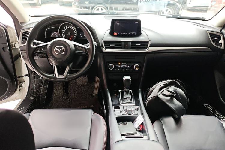 Used Mazda Mazda 3 Axela 2017 Sedan 1.5L Automatic Luxury Model Emission Standard China V
