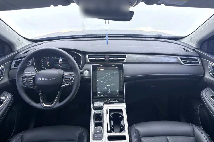 Used Roewe RX5 2023 PLUS 330TGI Automatic Trendsetting Smart Edition
