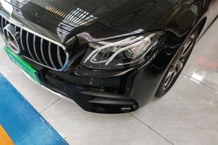 Used Mercedes-Benz E-Class 2019 Restyled E 300 L Sporty and Stylish Edition
