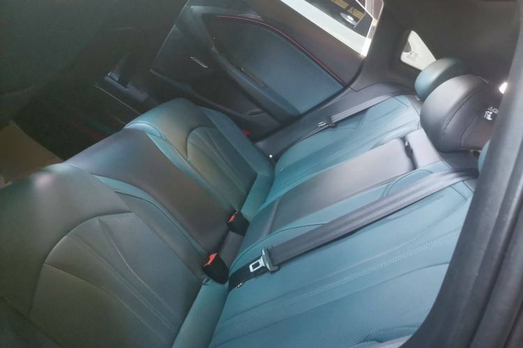 Used MG 7 2025 1.5T 300 DCT Elegant Edition
