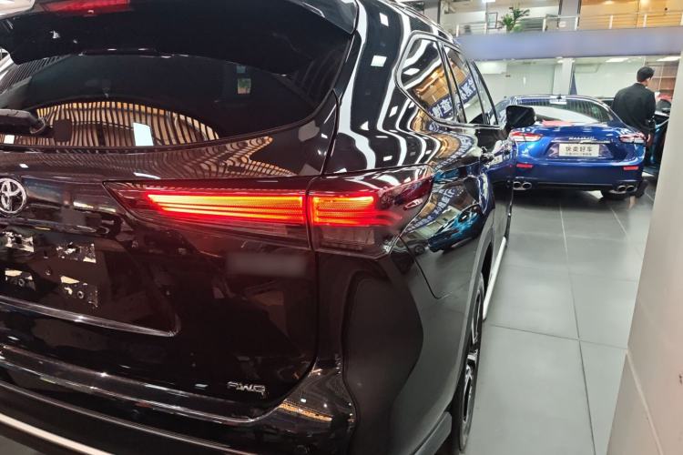 Used Toyota Crown Kluger 2022 2.0T Four-Wheel Drive Prestige Edition
