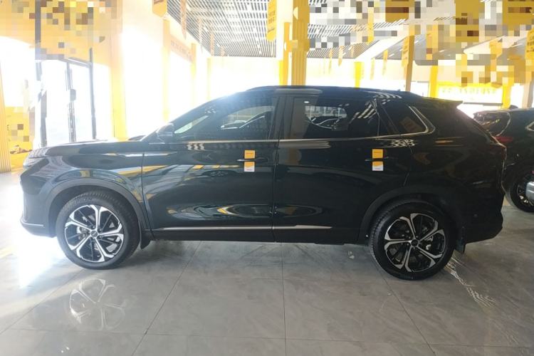 Used Dongfeng Aeolus Huge 2022 Mach Power 1.5T Dare-to-Love Edition