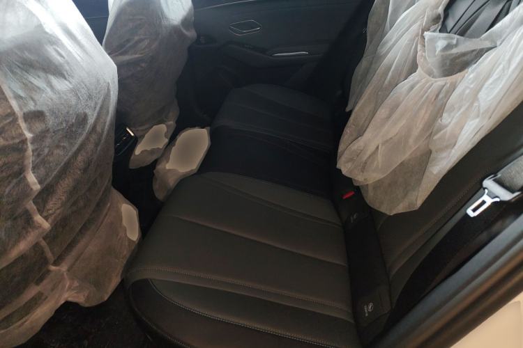 Used BYD Qin L 2025 DM-i Smart Drive 80KM Leading Model
