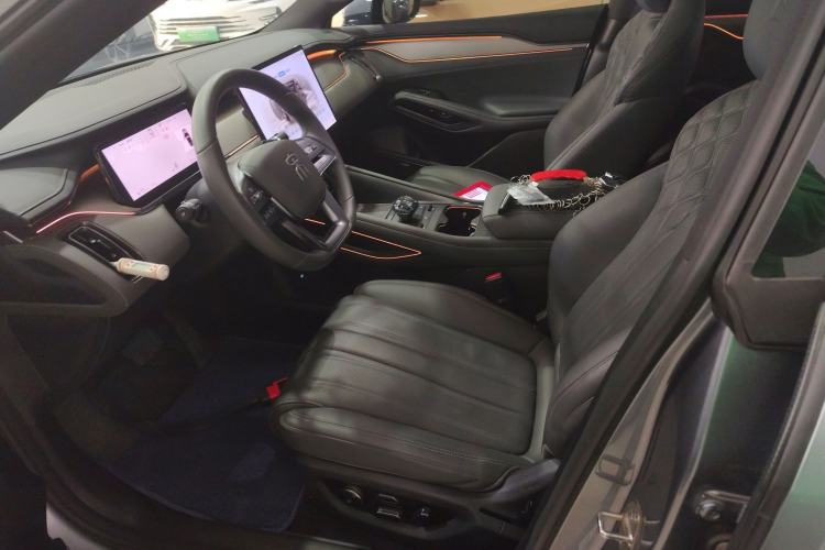 Used BYD Song L EV 2025 Intelligent Driving Version 662 km LiDAR Excellence Edition