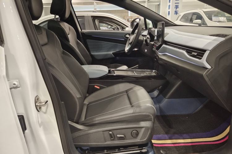 Used Volkswagen ID.4 X 2024 Pure & Smart Edition
