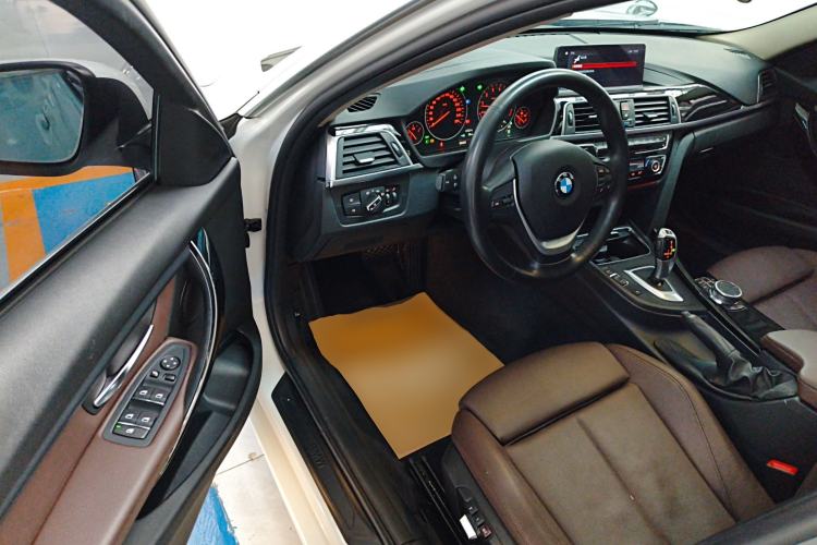 Used BMW 3 Series 2019 320Li Fashion Model
