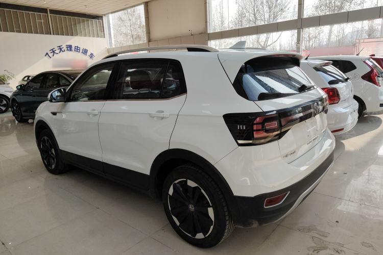 Used Volkswagen Tacqua 2021 200TSI DSG JoyConnect Edition
