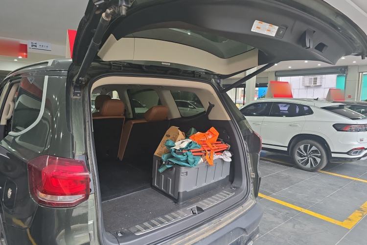 Used SAIC MAXUS D90 2017 2.0T Automatic All-Wheel Drive Polaris
