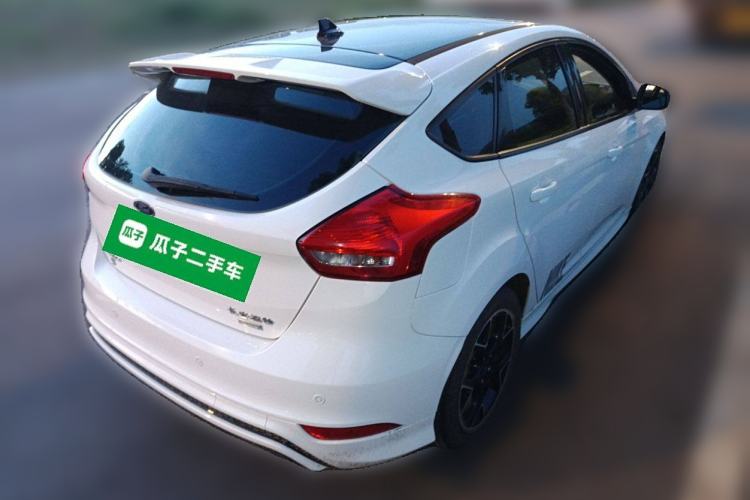 Used Ford Focus 2017 1.5T CTCC White and Black Limited Edition
