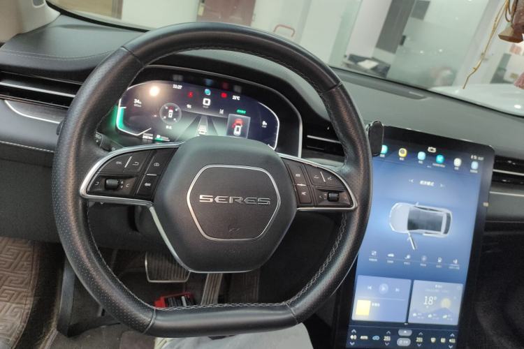 Used  SF5 2021 Four-Wheel Drive Freedom Expedition Edition
