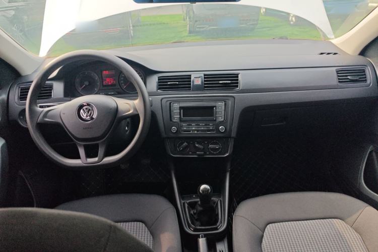 Used Volkswagen Santana 2019 1.5L Manual Fashion Edition China VI Standard