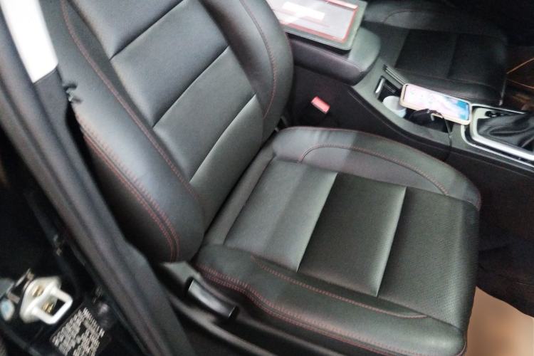 Used Leopaard CS10 2016 2.0T Automatic Luxury Version
