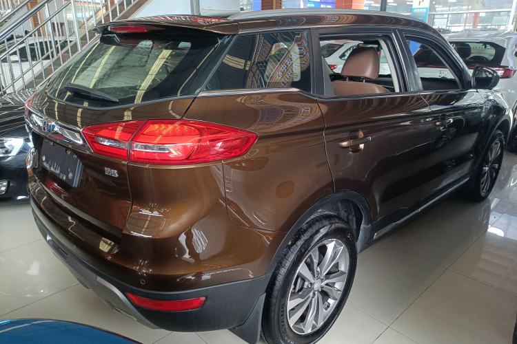 Used Geely Auto Emgrand X7 Sport 2016 1.8TD Automatic ZhiZun Version
