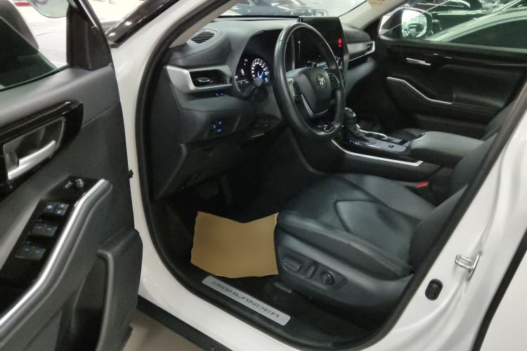 Used Toyota Highlander 2022 Dual-Engine 2.5L Four-Wheel Drive Prestige Version 7 Seats