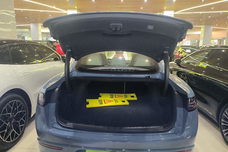 Used Hima Luxeed S7 2024 Pro Rear-Drive Long-Range Version
